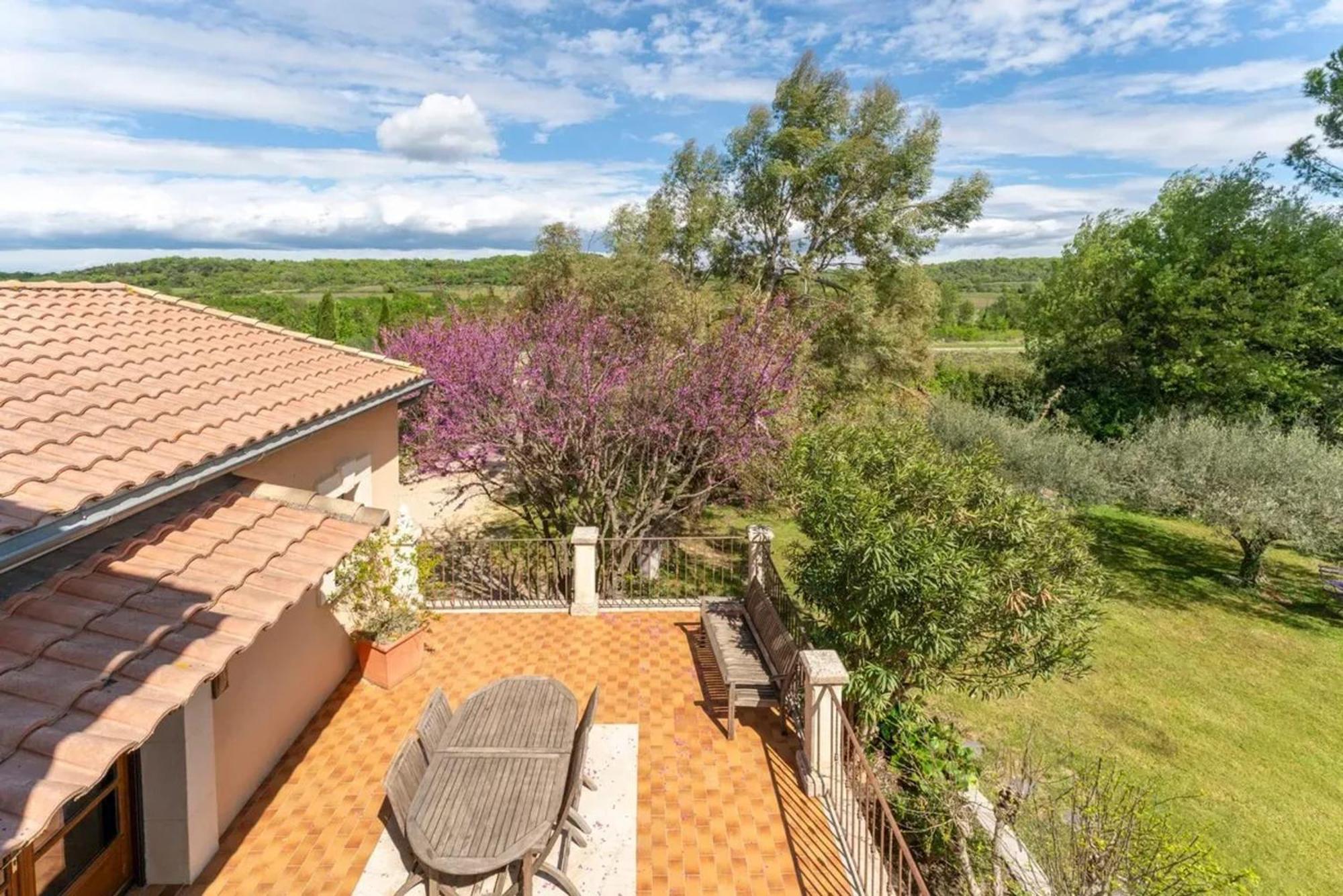 Villa Spacieuse A Vezenobres Avec Piscine Privee Exterior photo