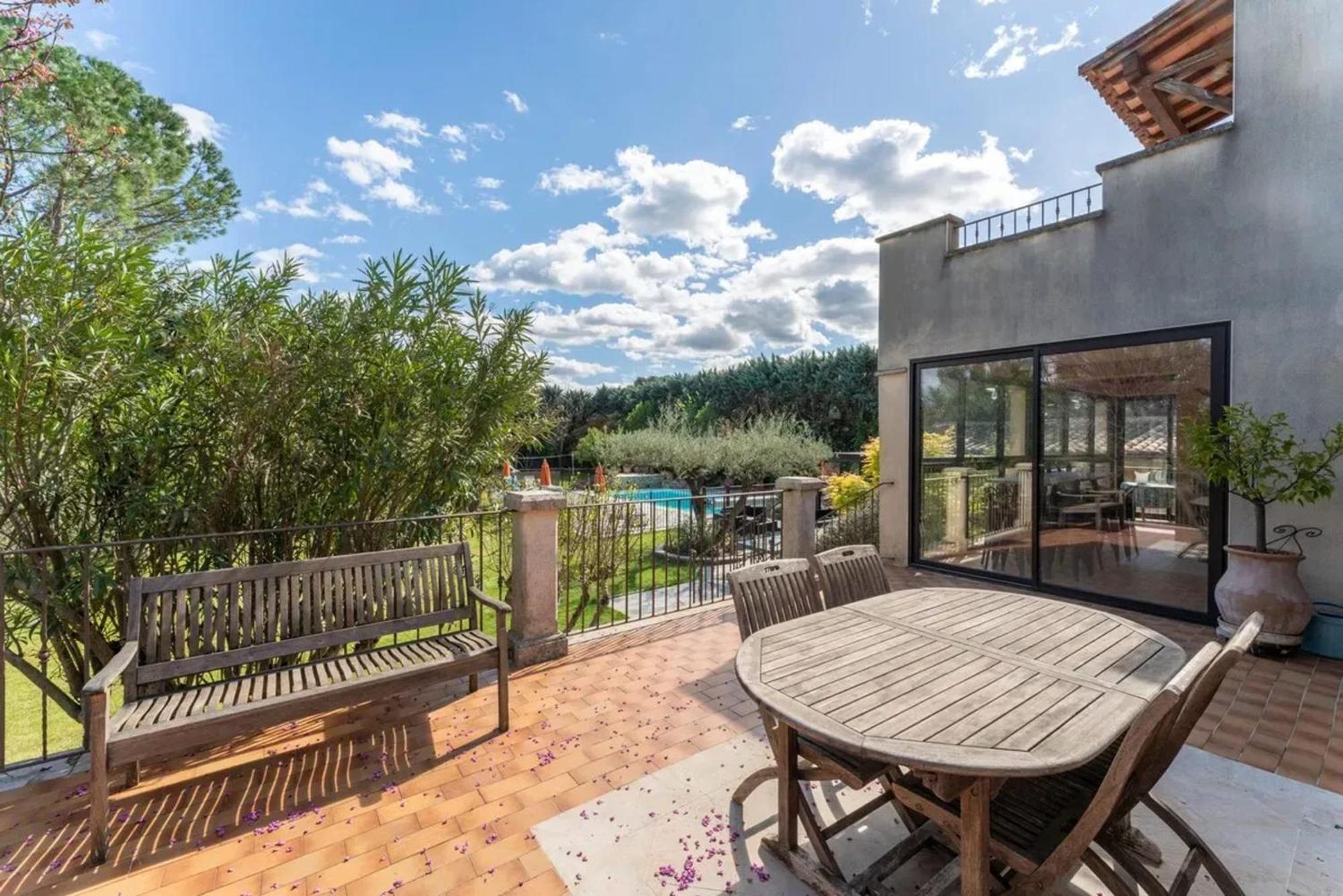 Villa Spacieuse A Vezenobres Avec Piscine Privee Exterior photo