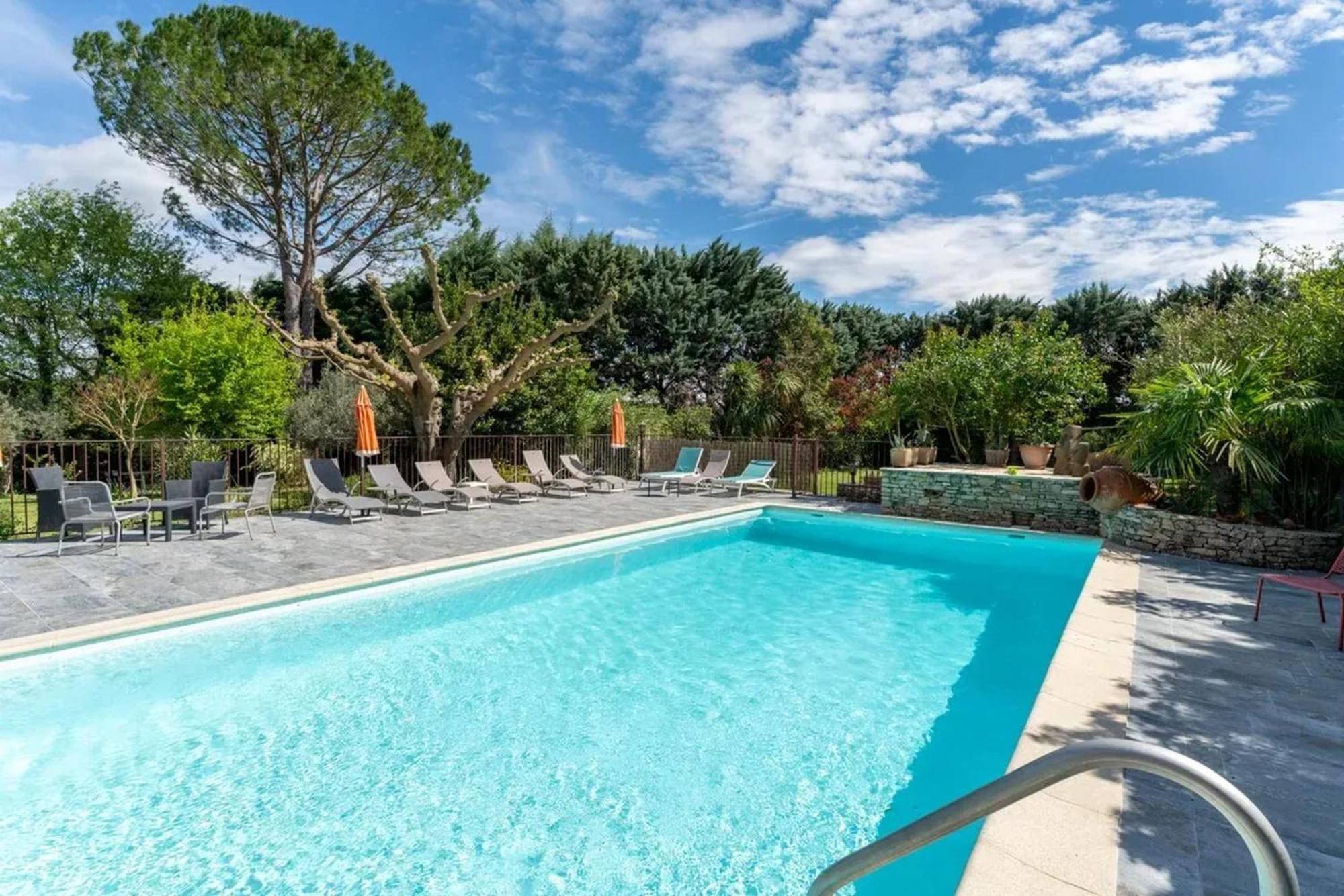 Villa Spacieuse A Vezenobres Avec Piscine Privee Exterior photo